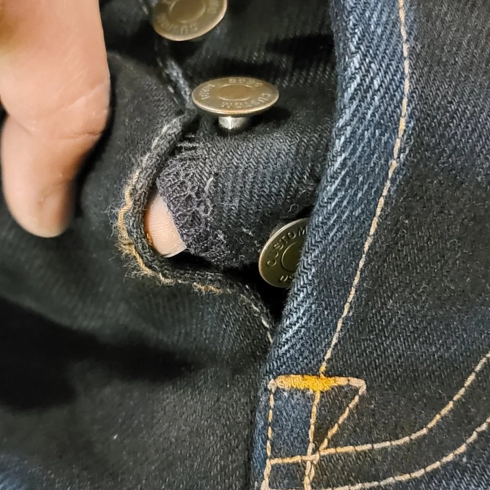 SoSo Selvedge Heavyweight Raw Denim (22oz) - Picture 6 of 15